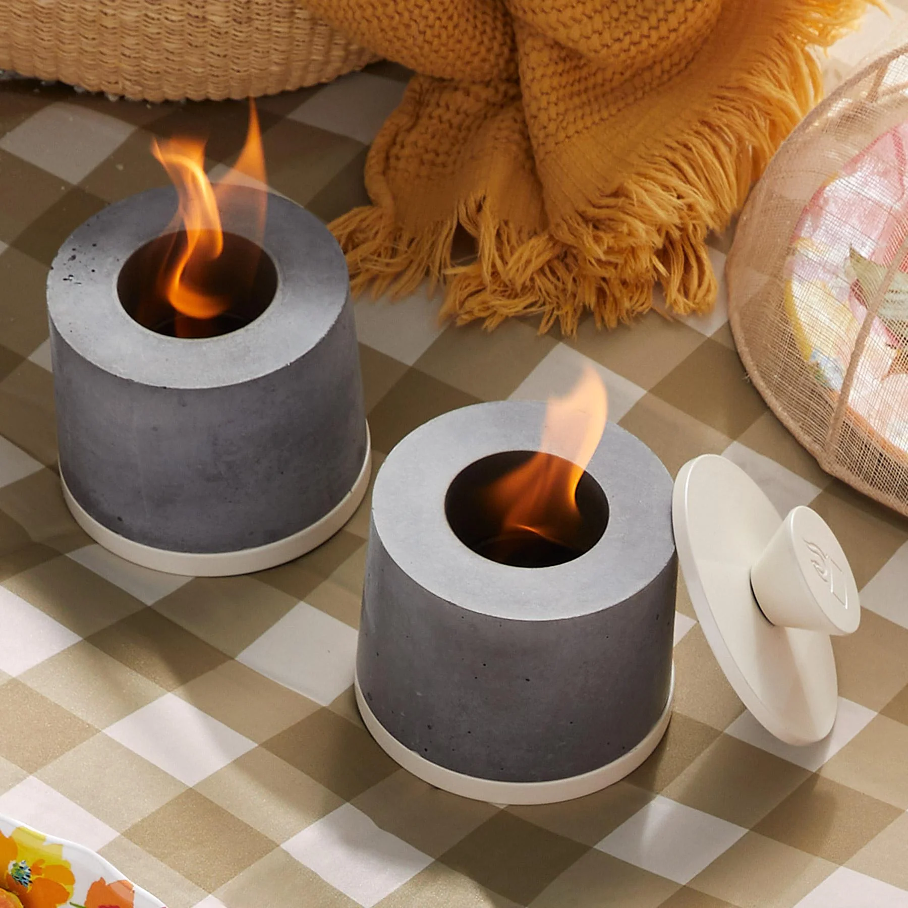 Tabletop Fire Pit With Snuffing Lid