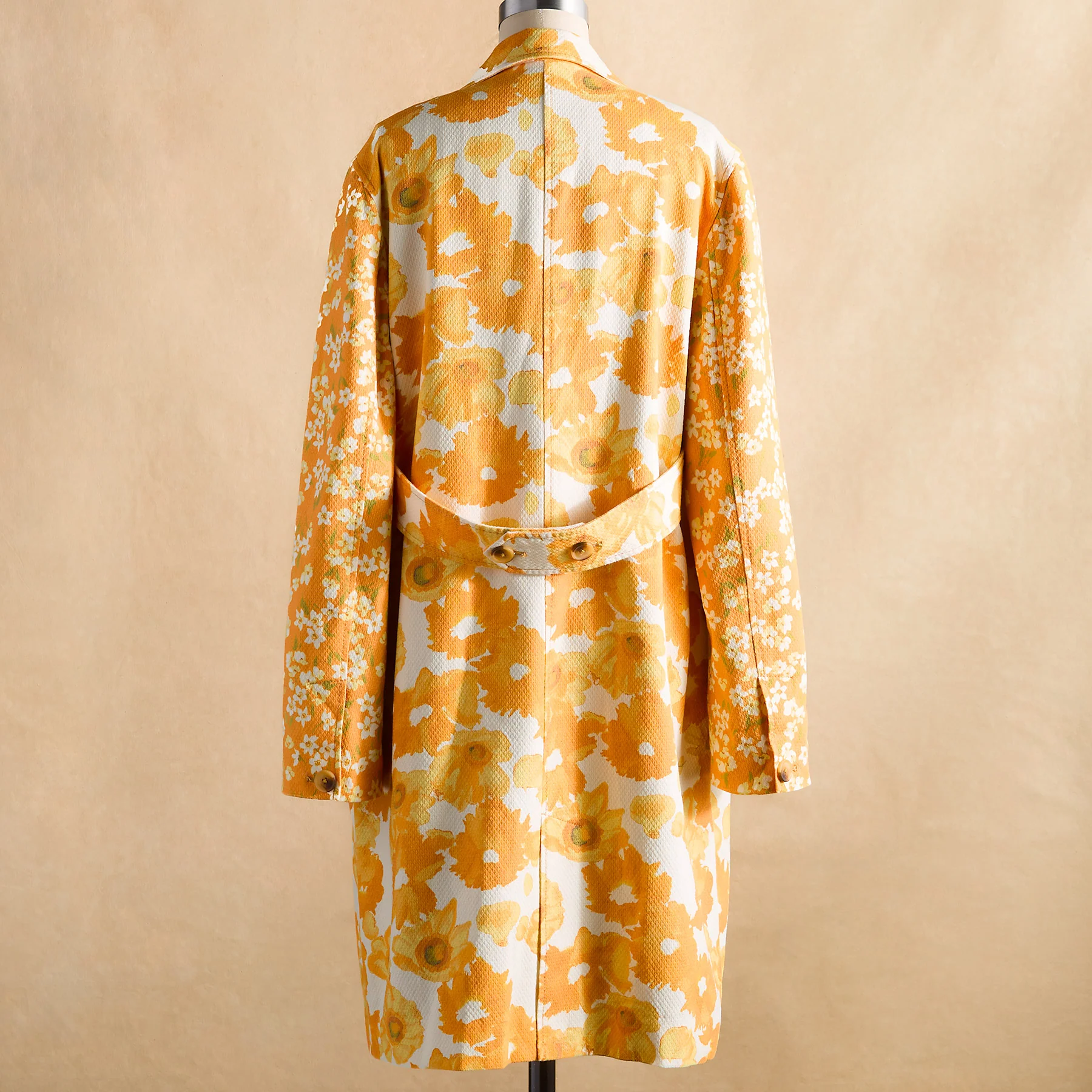 Freesia Marvel Topper