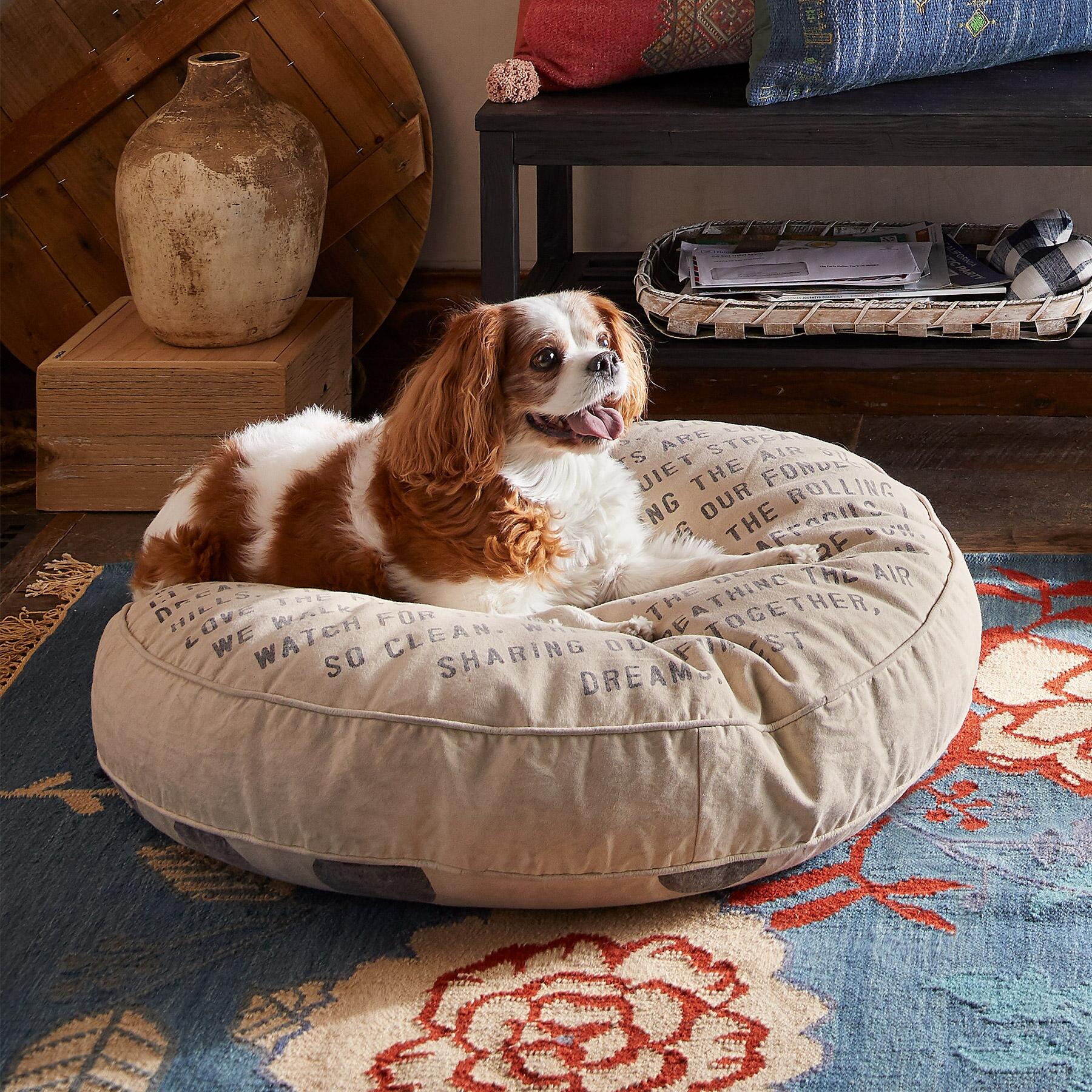I Love The Mountains Dog Bed