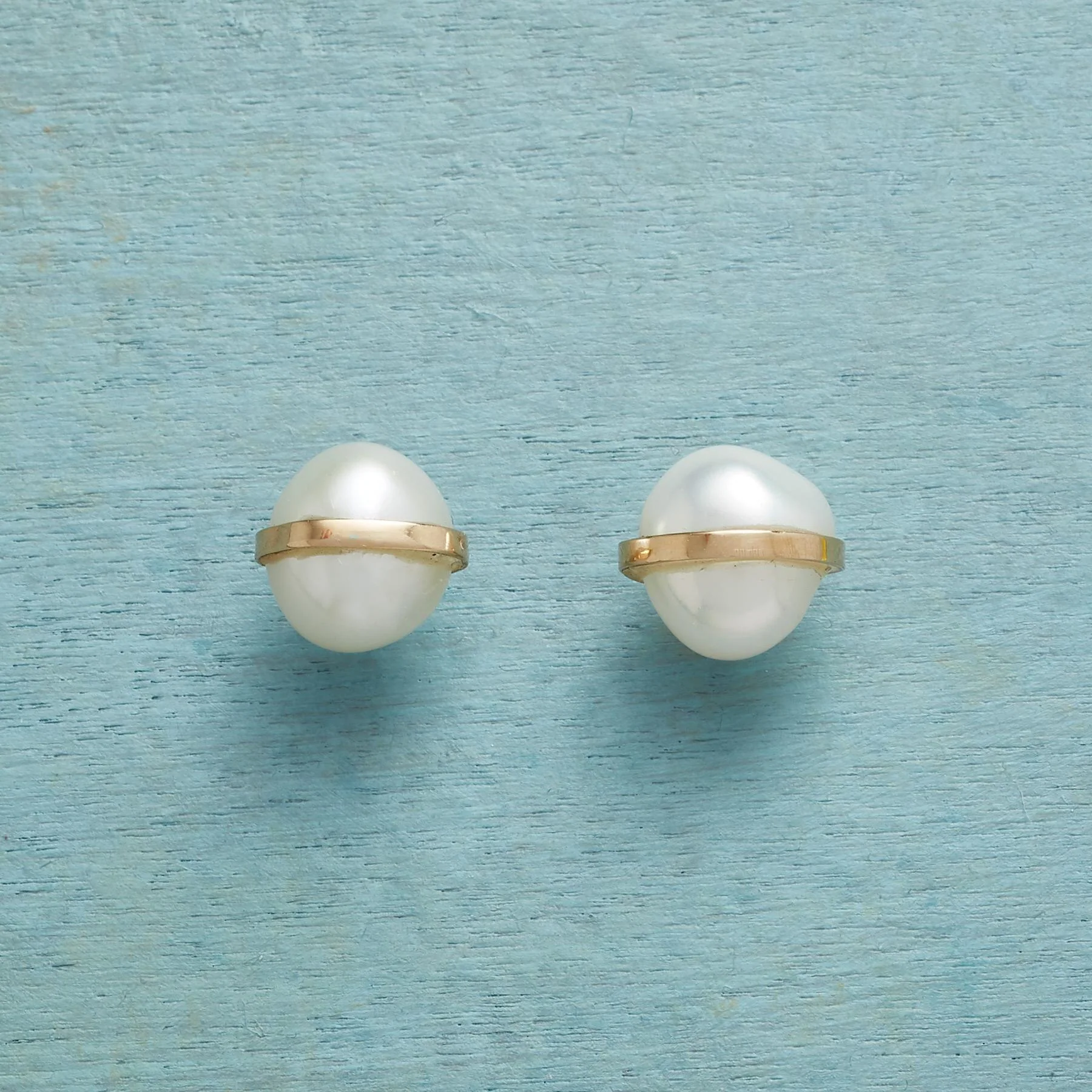 Nouveau Pearl Earrings