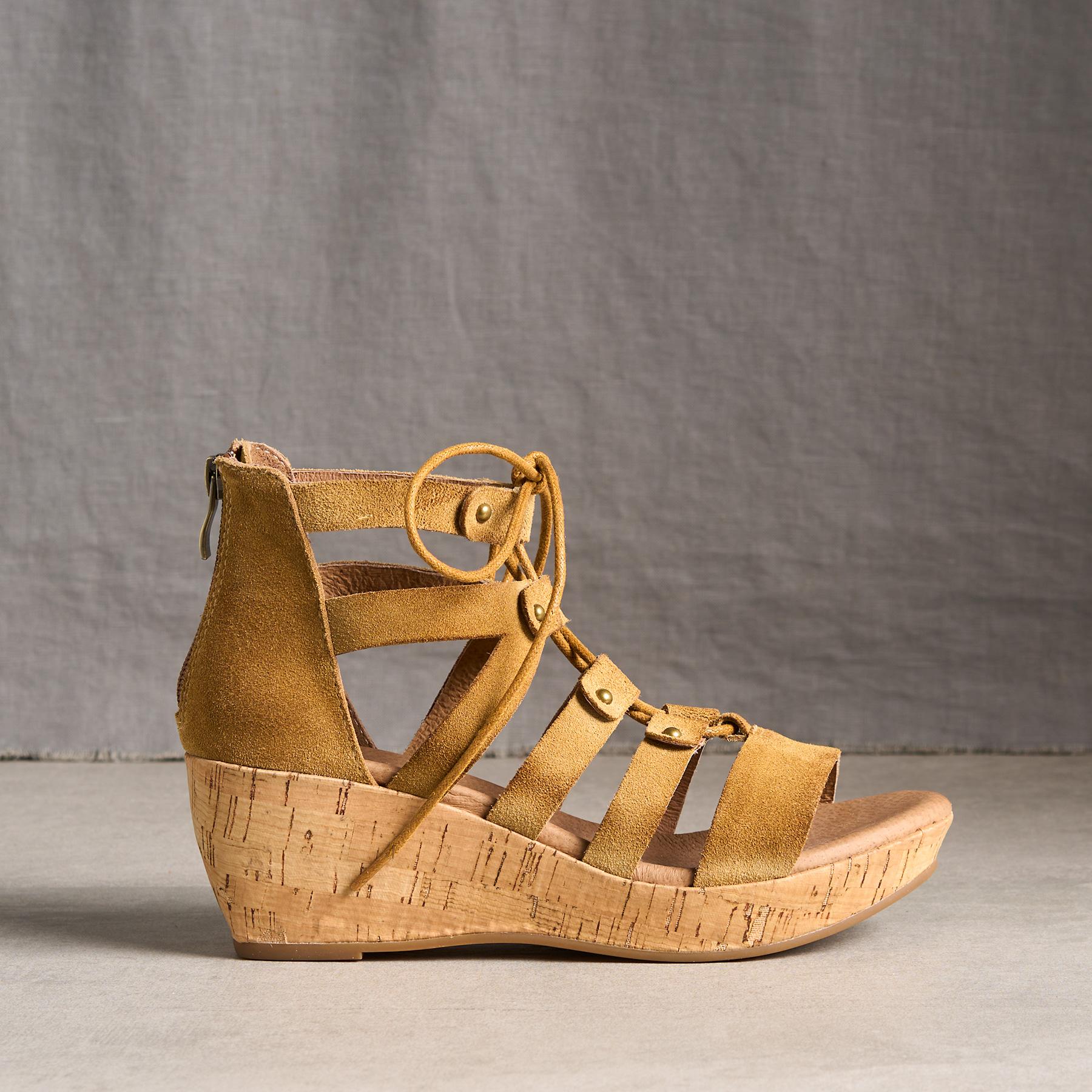 Wisteria Wedges