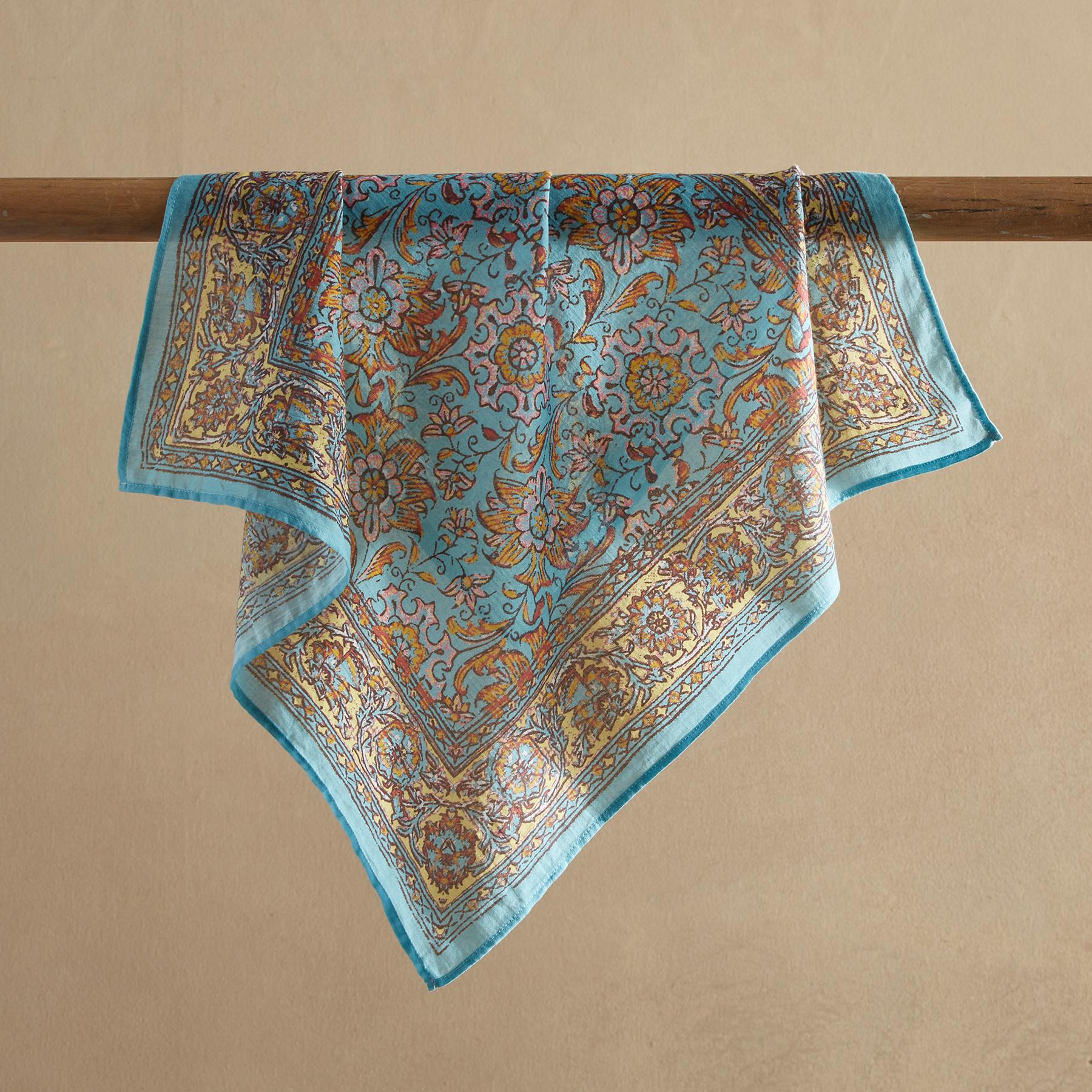 Flor Delicado Bandana