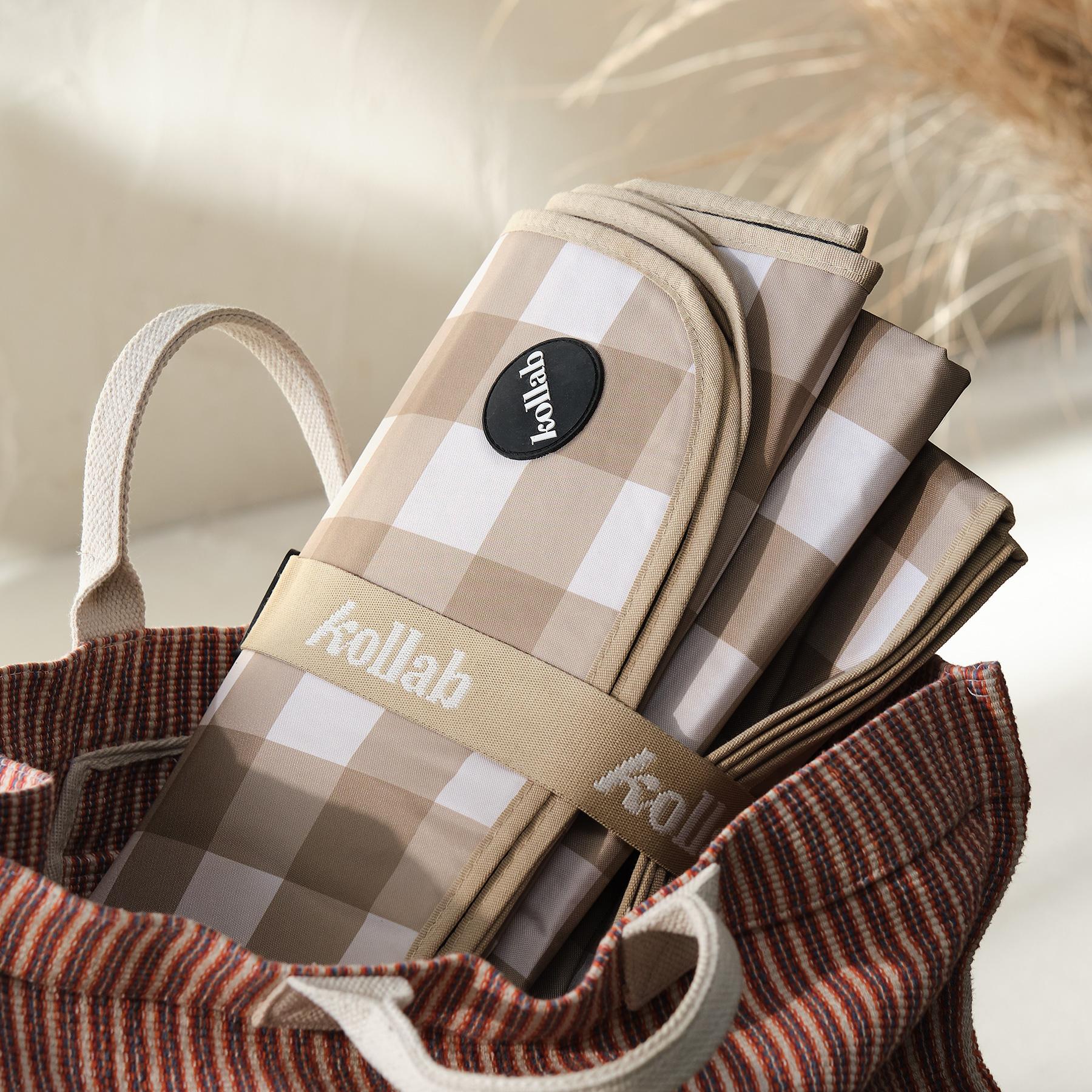 Excellent Days Picnic Mat