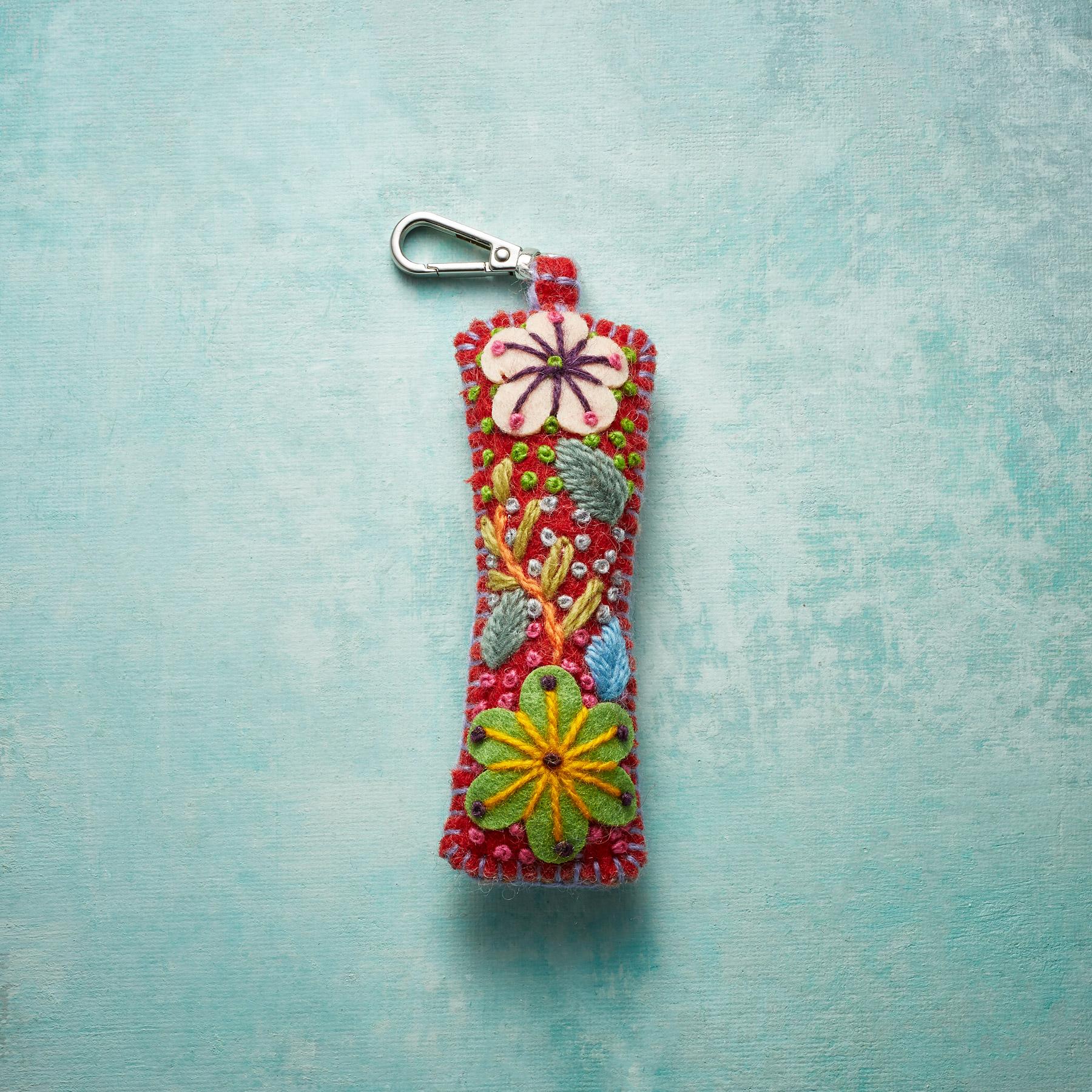 Fleur De Felt Initial Clip