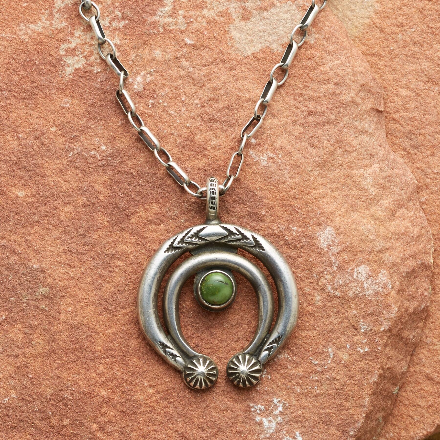 Contemporary Naja Necklace