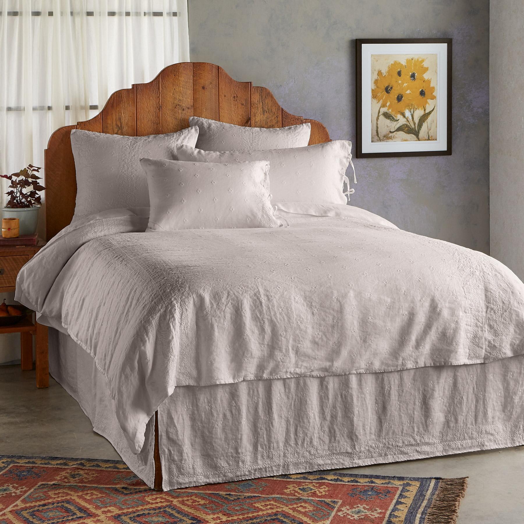 Gossamer Linen Embroidery Duvet