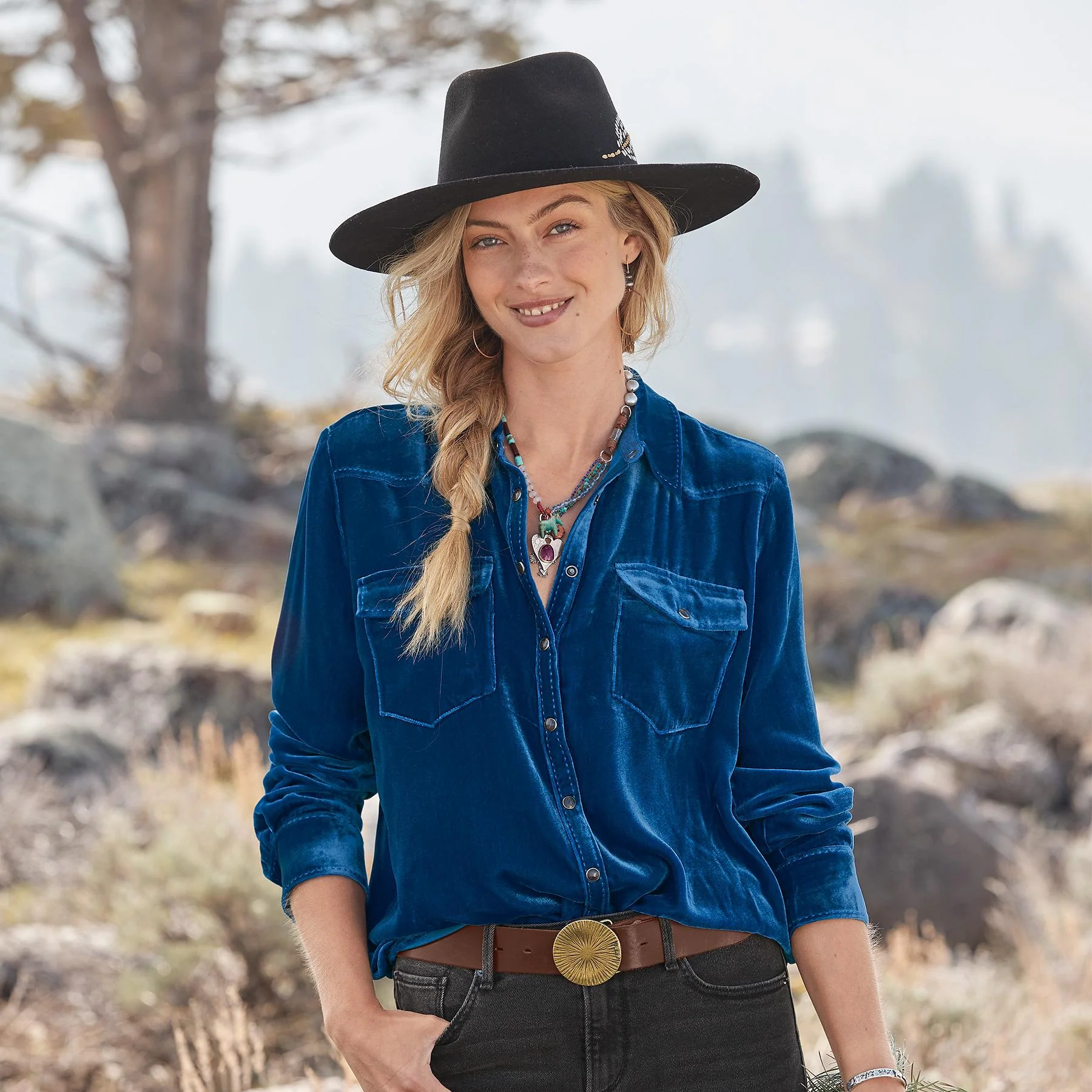 Anja Velvet Shirt, Petite