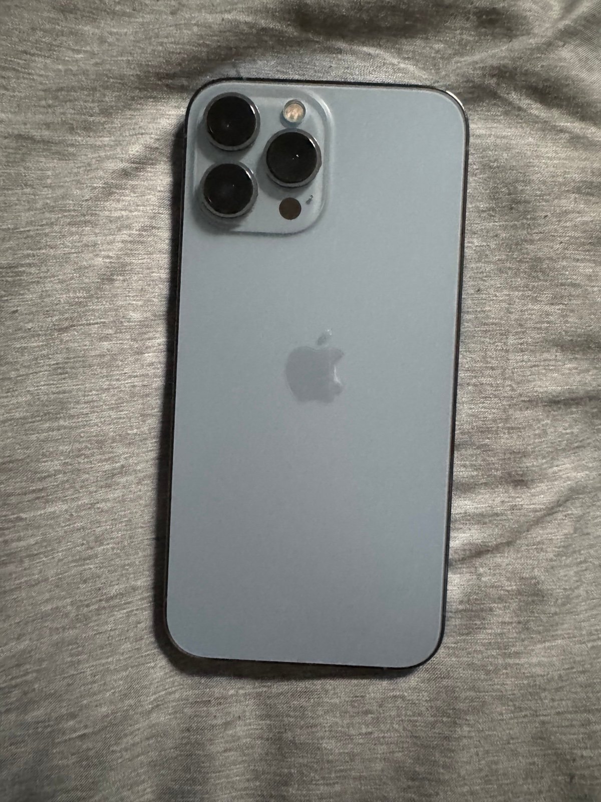 iPhone 13 Pro Max 8H16 - Xoxmos