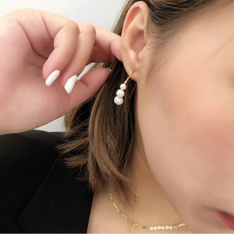 Geometric Pearl Hoop Earrings