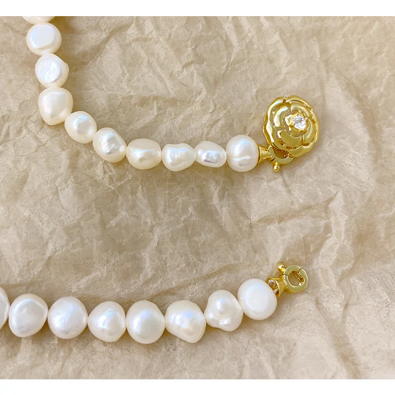 Luxury Princess Camellia Baroque Pearl Choker Necklace