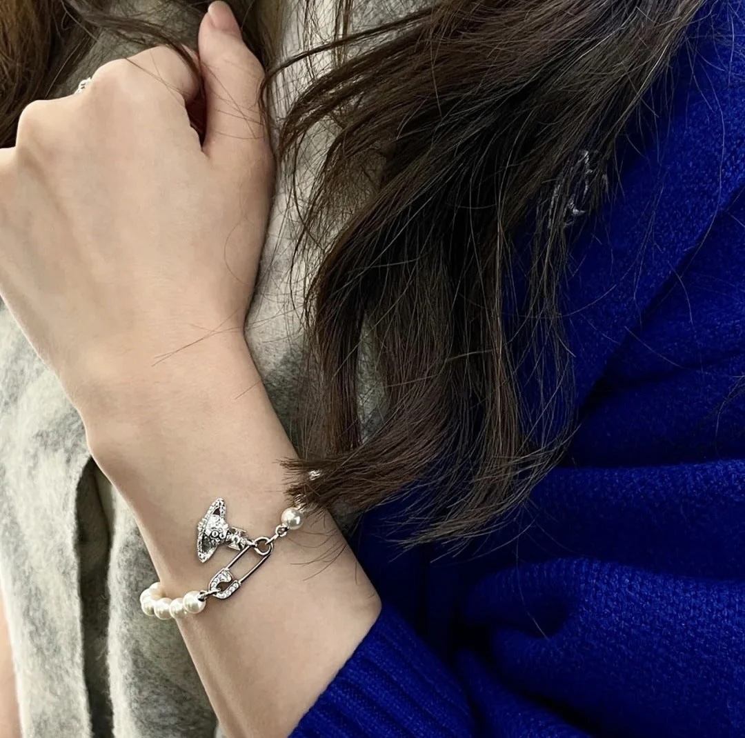 VIVI Pearl Bracelet | Best Replica Jewelry™