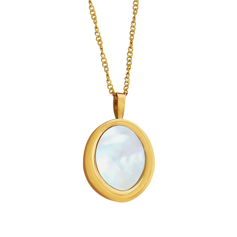 Natural White Seashell Round Pendant Necklace