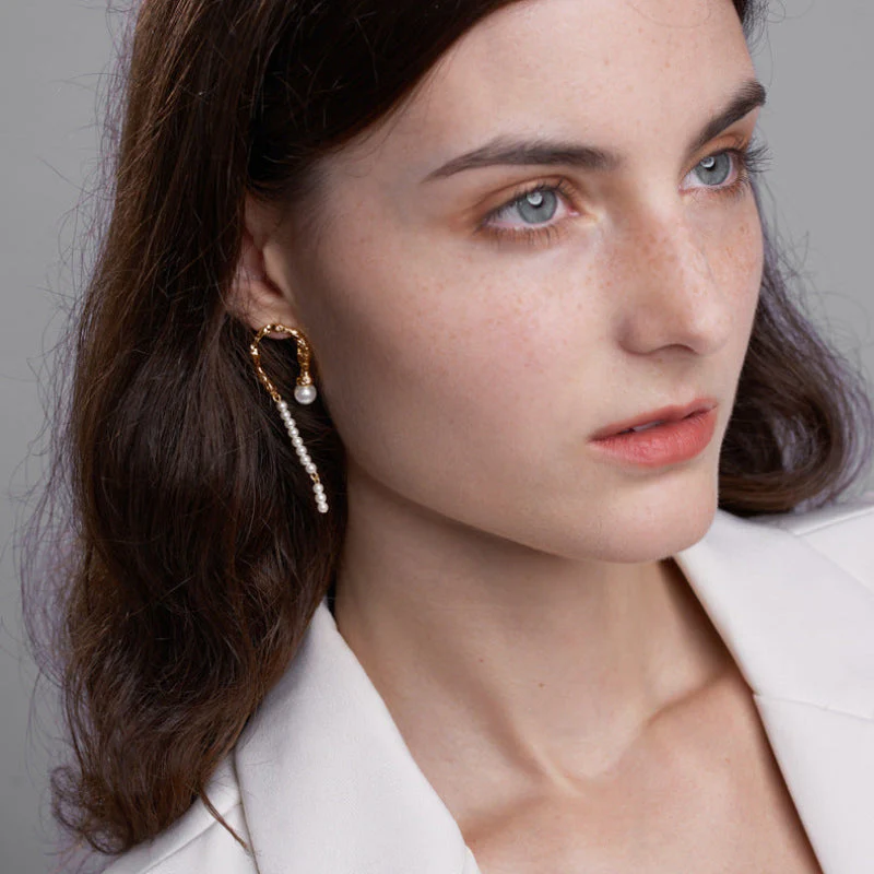 Geometric Asymmetric Pearl Earrings