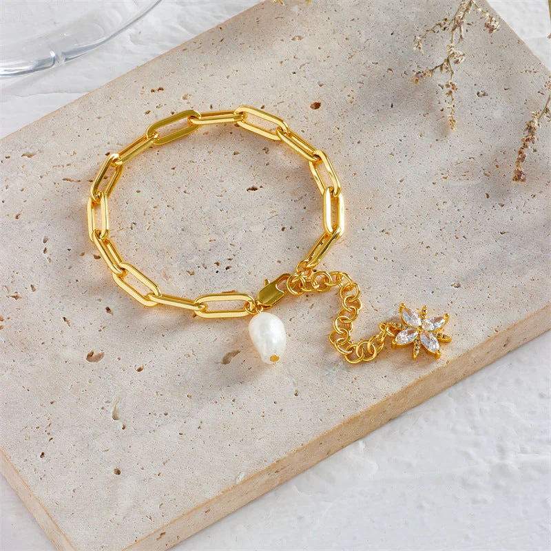 Baroque Pearl Paperclip Bracelet