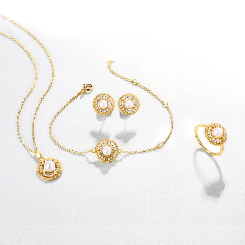 Freshwater Pearl Bracelet