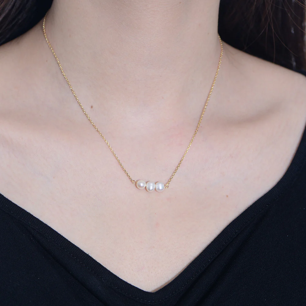 3 Freshwater Pearls Pendant Necklace