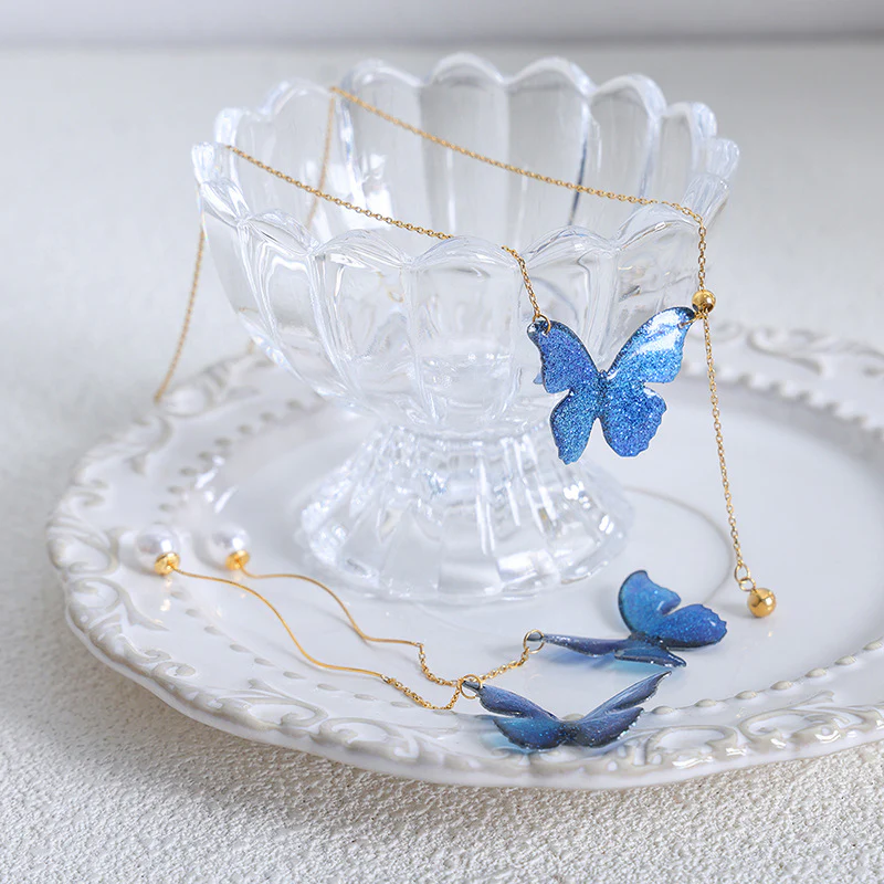 Adjustable Blue Crystal Pearl Drop Y Necklace