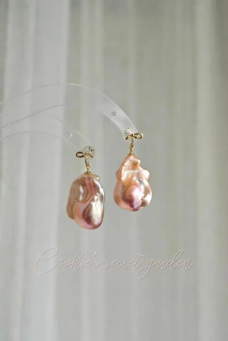 【Monet Garden Collection】 Handmade Morning Mist Baroque Pearl Earrings