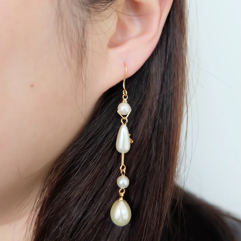 VIVI Teardrop Pearl Saturn Earrings | Best Replica Jewelry™