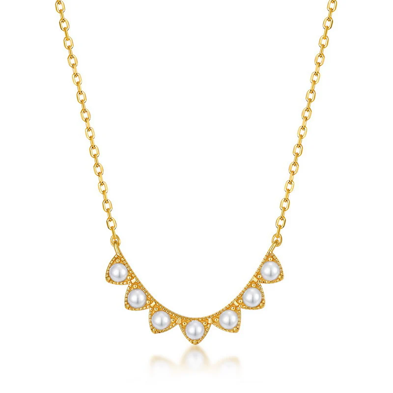 Pearl Maple Leaf Necklace