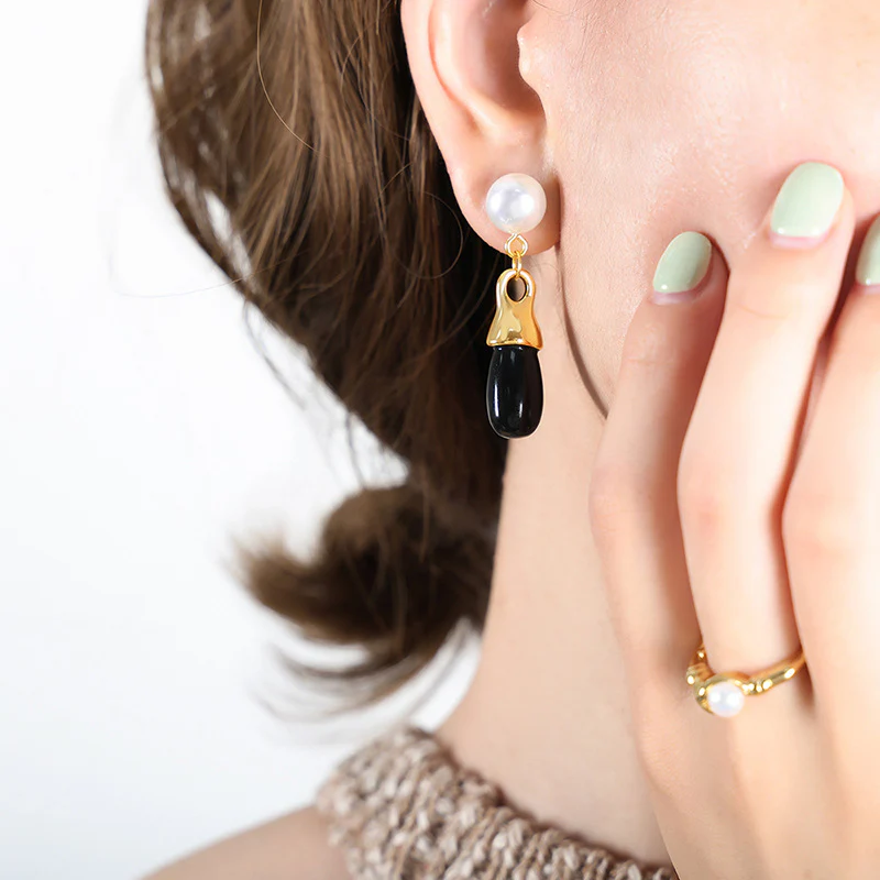 Drop Black Glass Stone Pearl Stud Earrings
