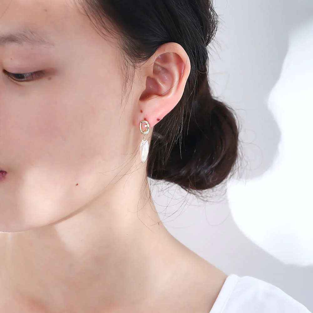 Baroque Pearl Flat Pearl Earrings
