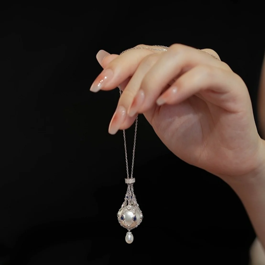 Freshwater Pearl & Blue Gemstone Pendant Necklace