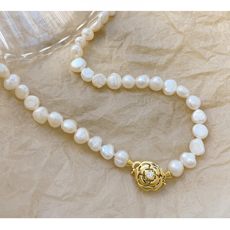 Luxury Princess Camellia Baroque Pearl Choker Necklace