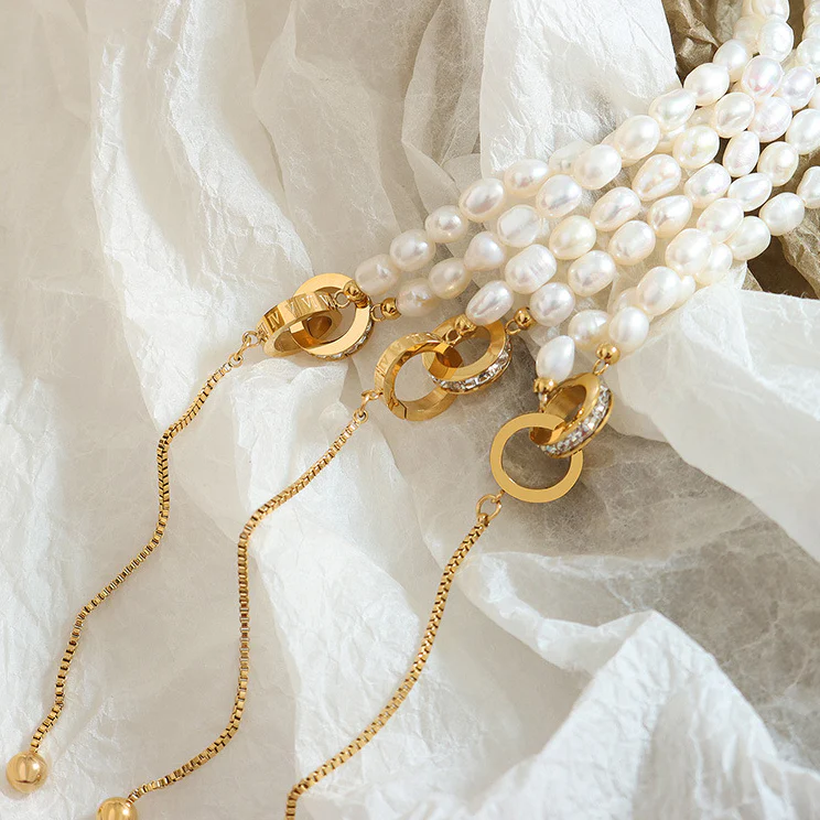 Two Rings Buckle Drop Pendant Freshwater Pearl Y Necklace