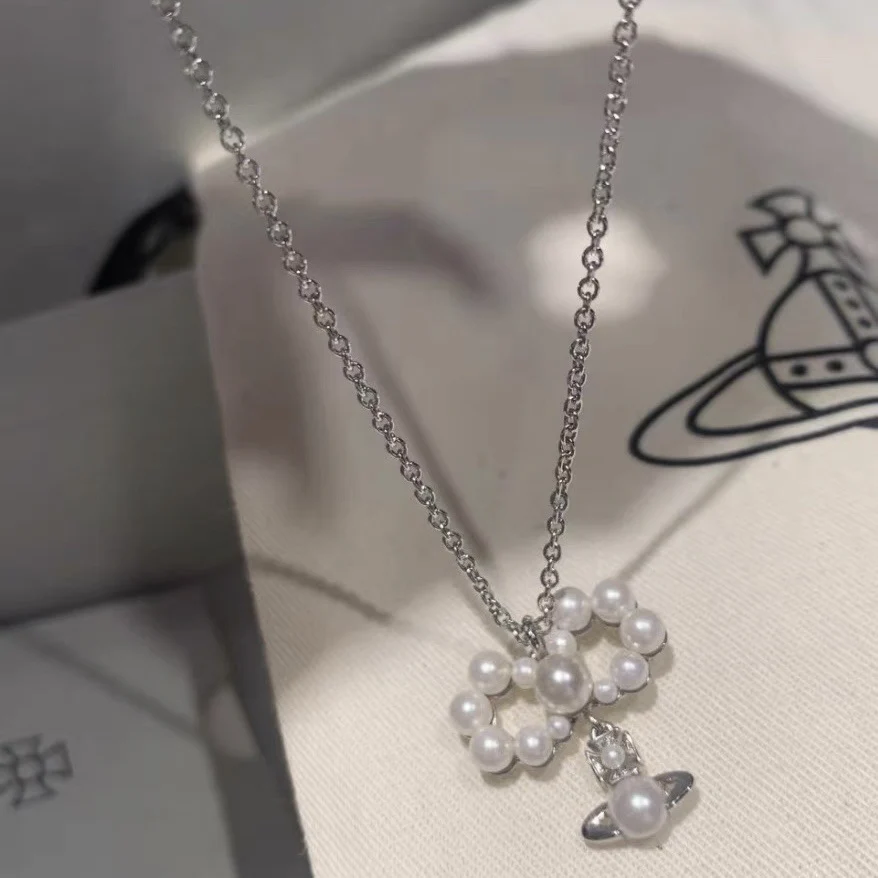 VIVI Pearl Planet Pendant Necklace | Best Replica Jewelry™