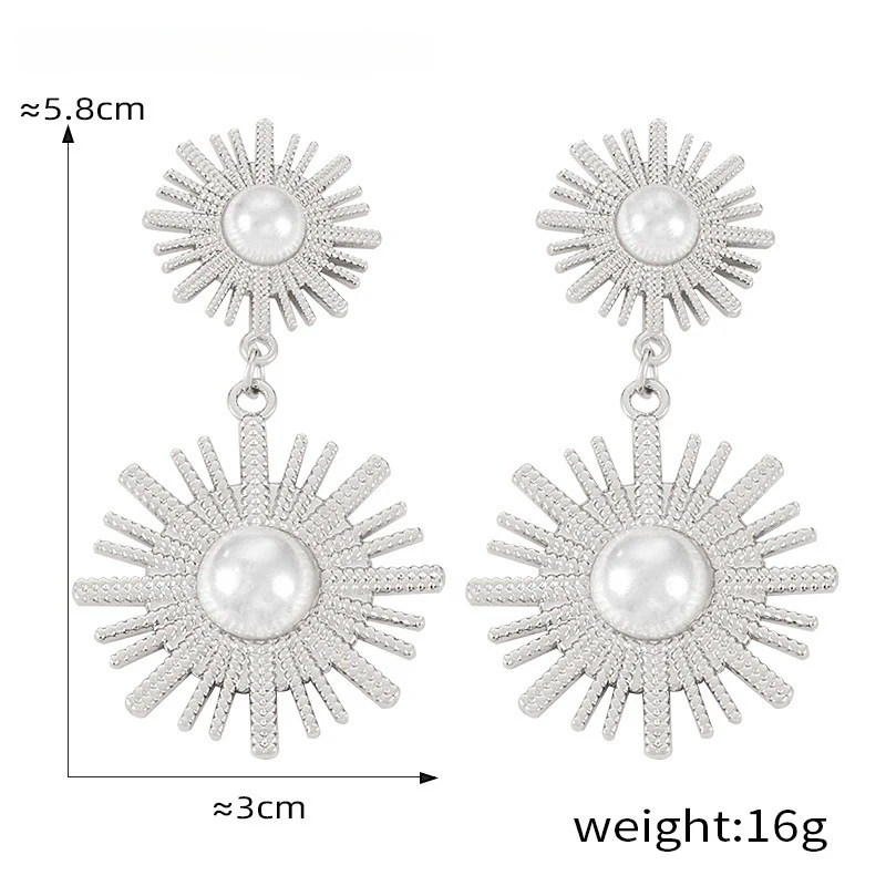Exaggerated Geometric Sun Flower Pearl Earrings