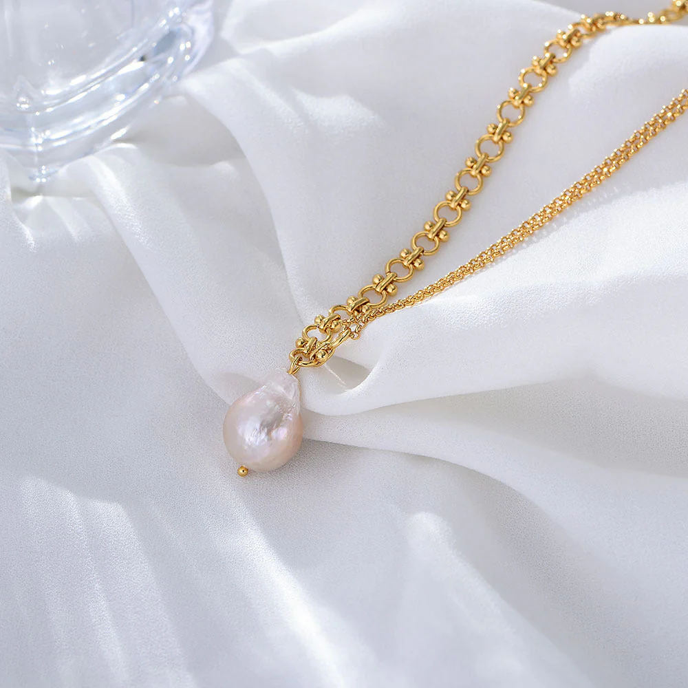 Baroque Pendant Single Pearl Necklace