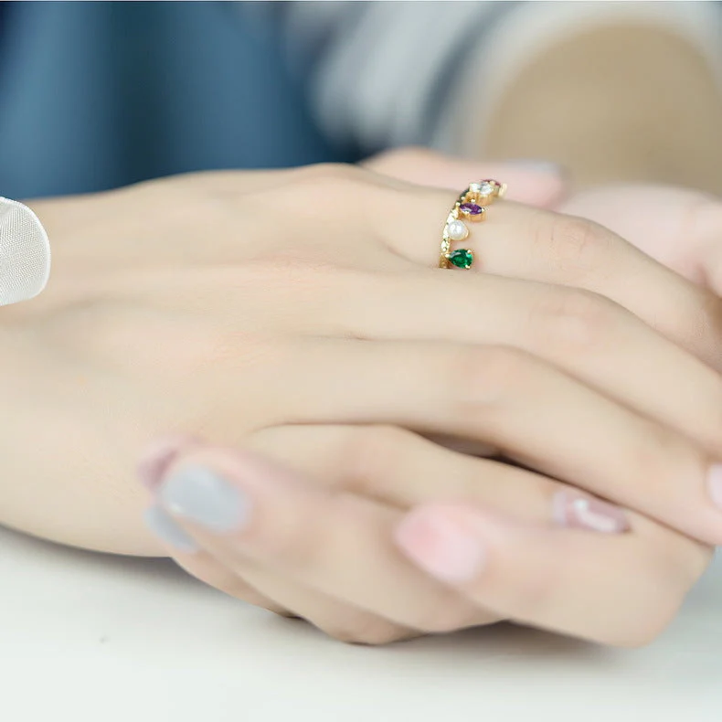 Colored Gems Amethyst And Pearl Ring