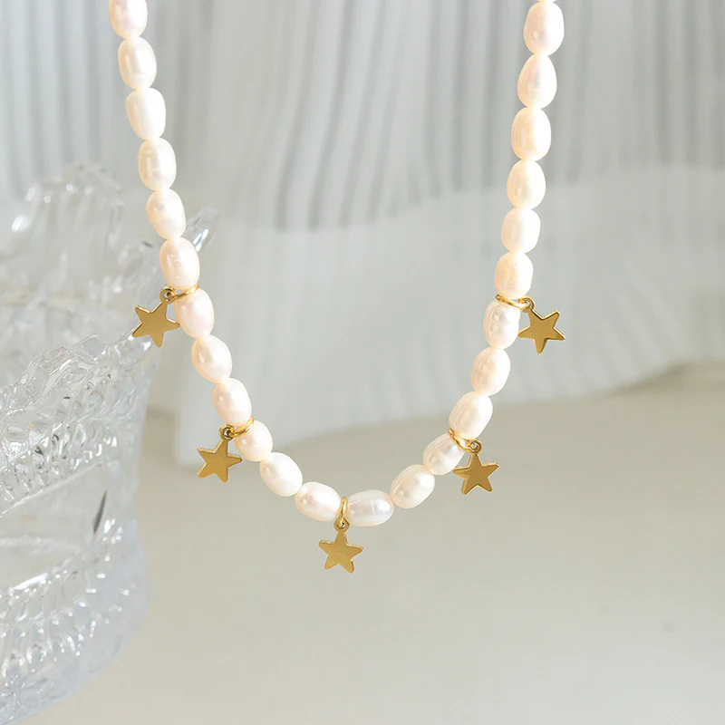 5 Star Charms Freshwater Pearl Necklace