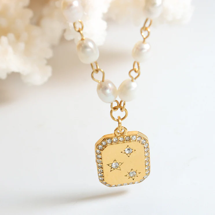 Square Star Pendant Freshwater Pearl Necklace