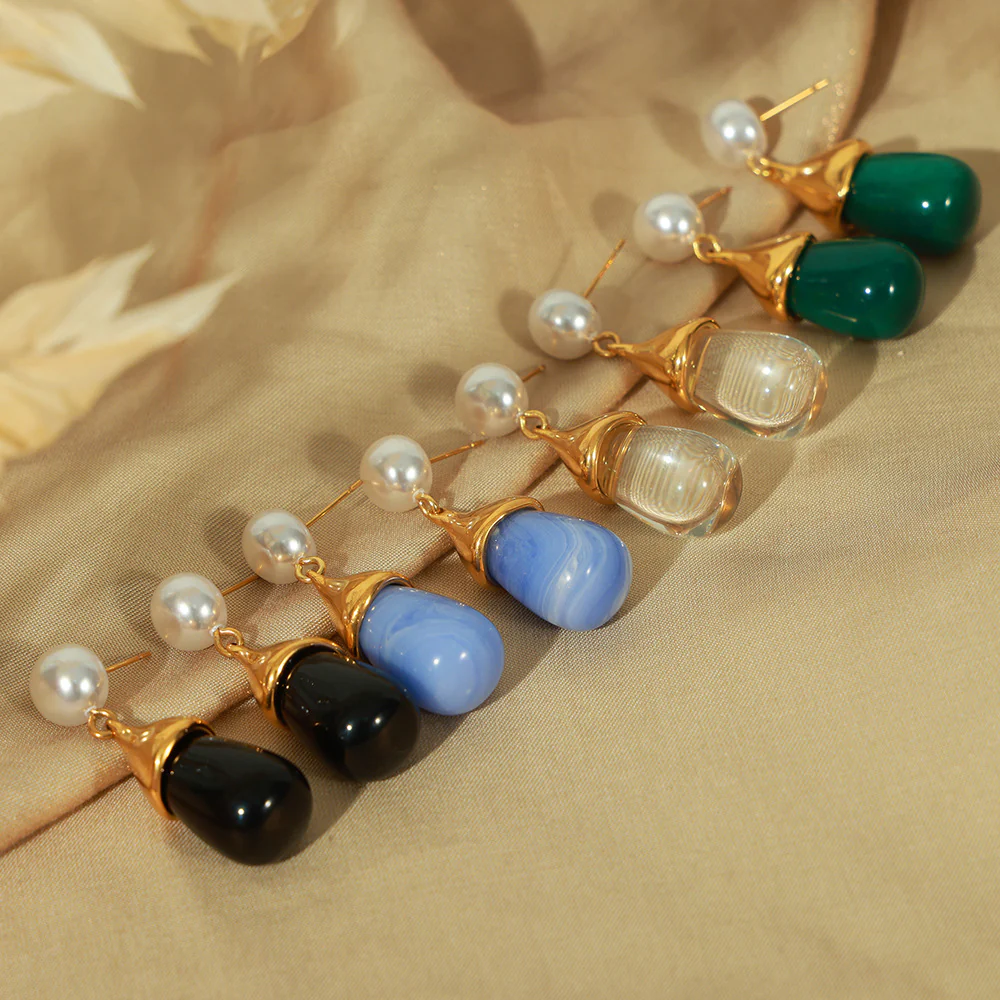 Cute Pearl Stud Resin Earrings