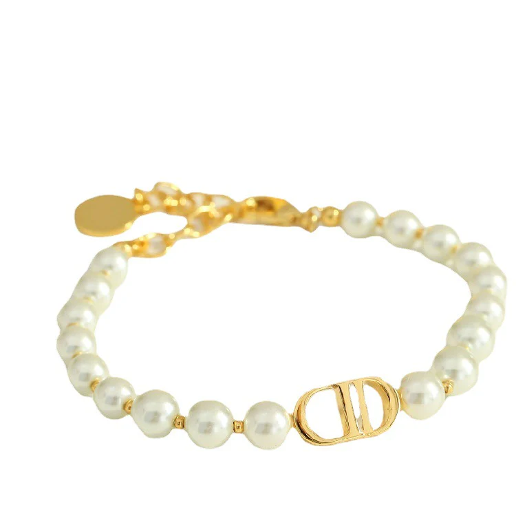 CD Pearl Bracelet | Best Replica Jewelry™