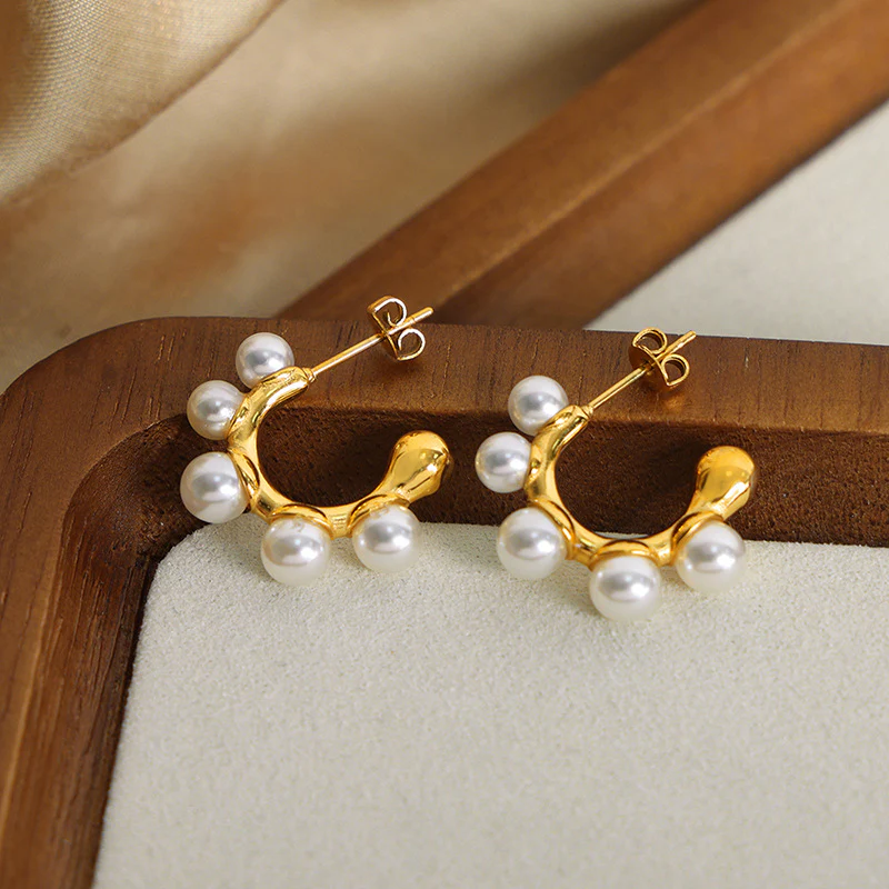 Fashion Chic Gold Geometric Pearl Earring