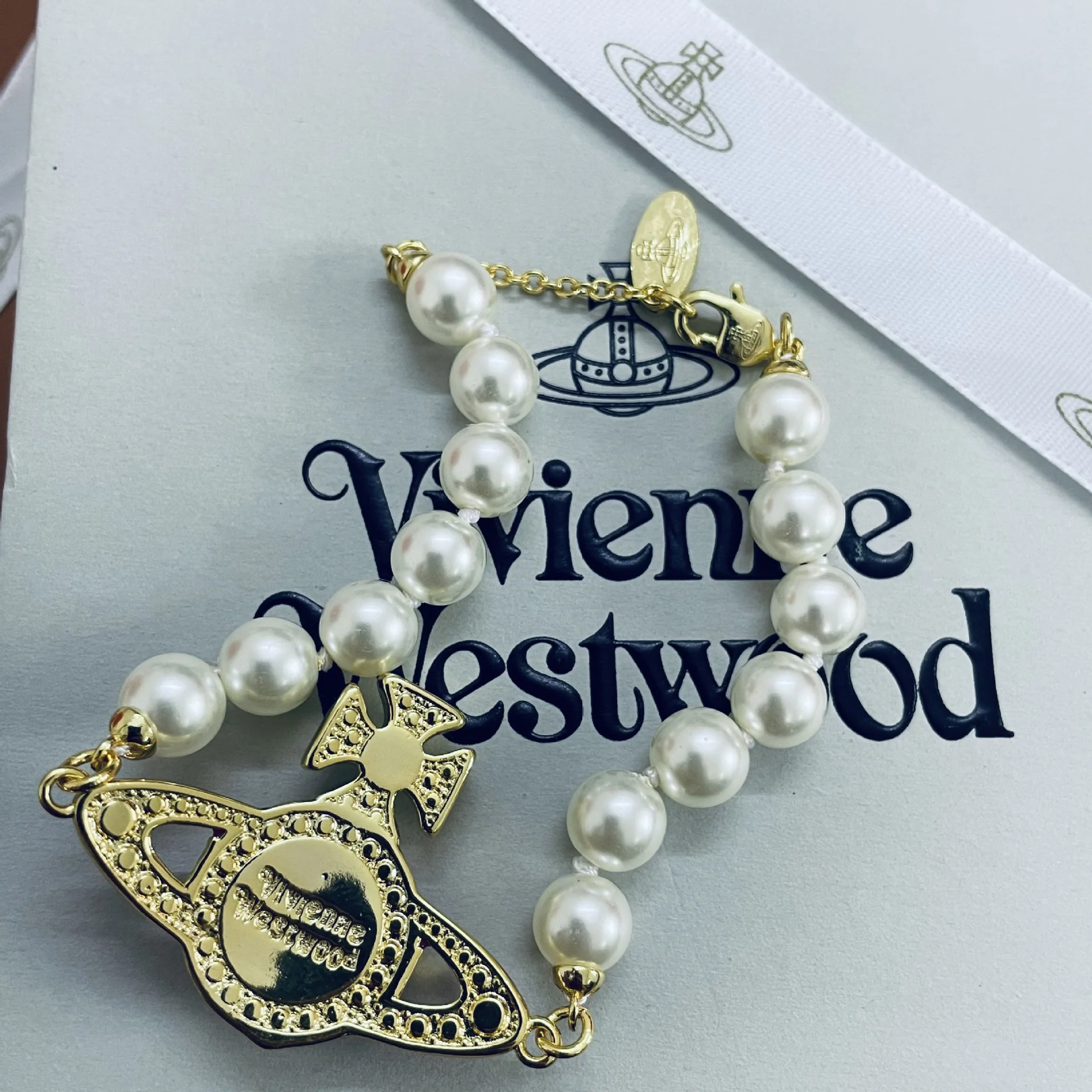 VIVI Enamel Diamond Saturn Bracelet | Best Replica Jewelry™