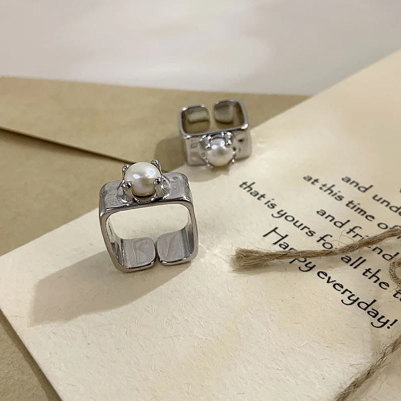 Wide Band Square Pearl Ring