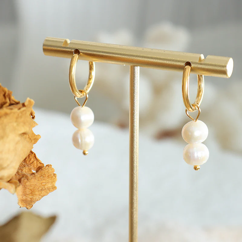 Classic Pearl Drop Earrings