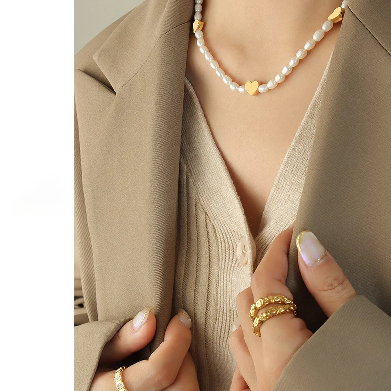 Sweet Pearl Heart Necklace