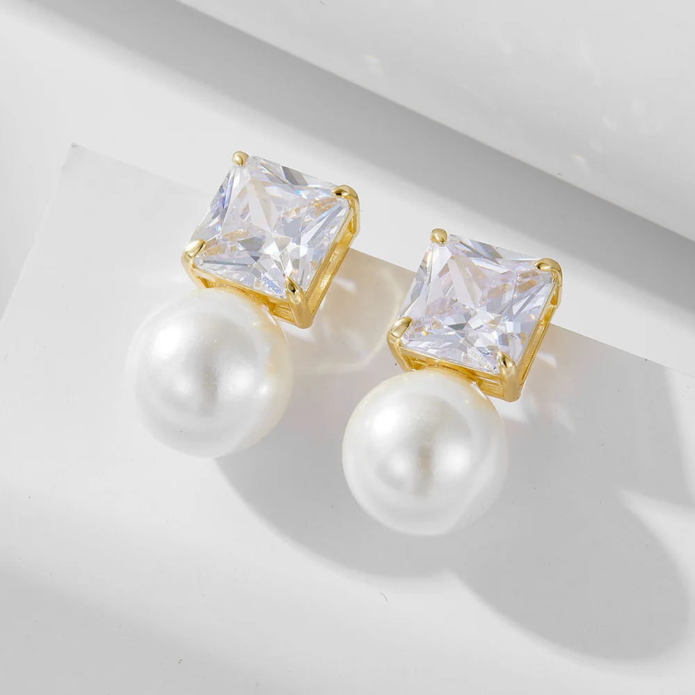 Cube Diamond 10mm Pearl Earrings