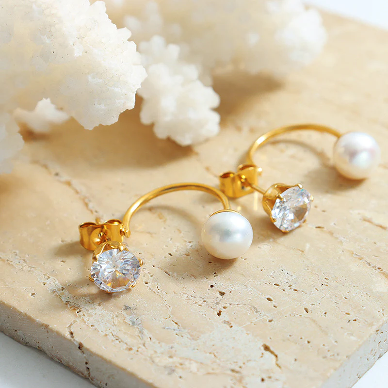 Two Wear Ways Zircon and Pearl Stud Earring