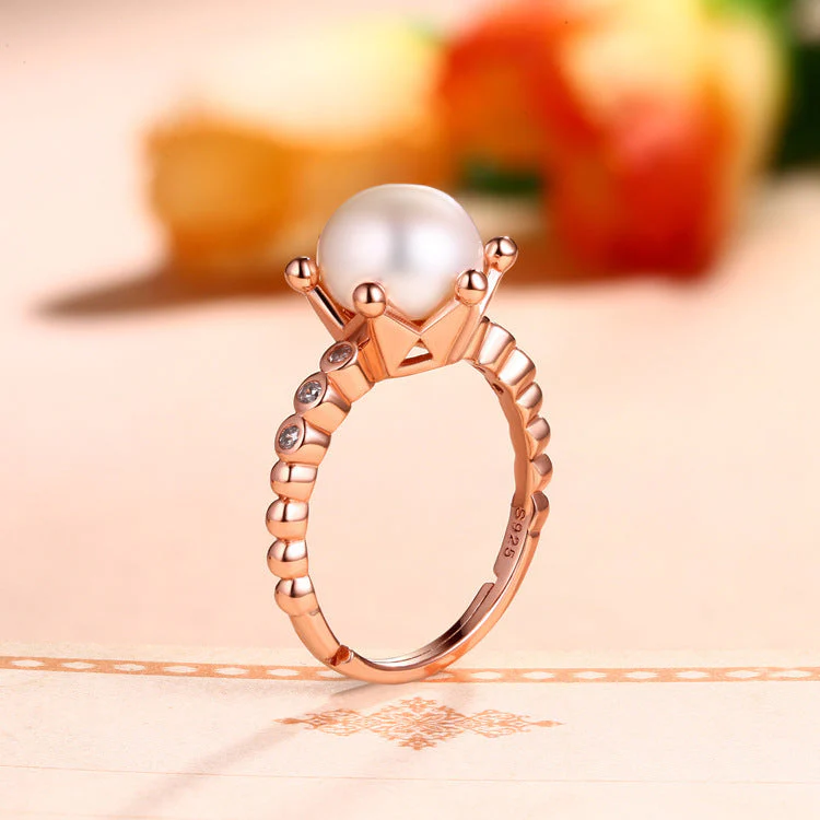 Rose Gold Pearl Ring