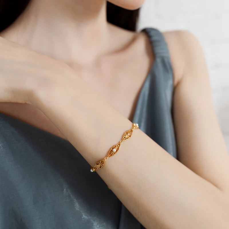 Exquisite Pearl Bracelet Vintage