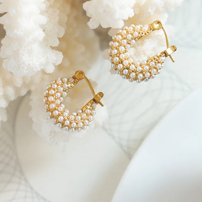 Fashion Shoulder Bag Shaped Pearl Earring