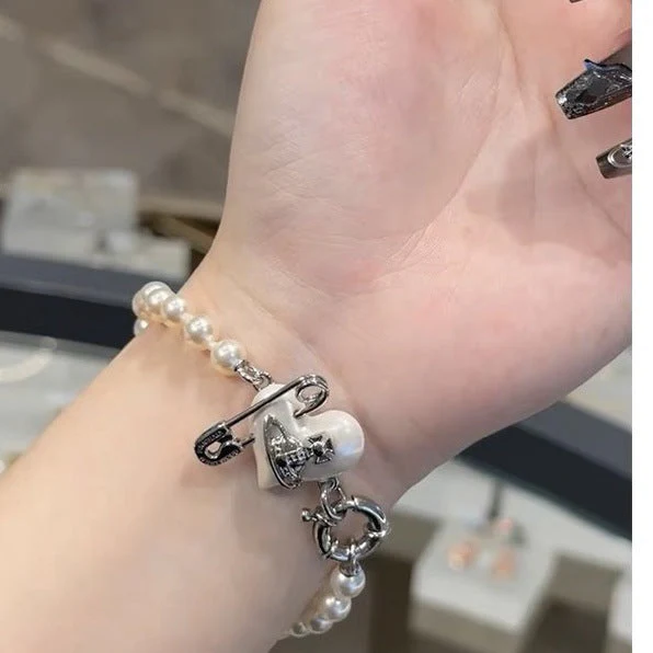 VIVI Paperclip Heart Bracelet | Best Replica Jewelry™