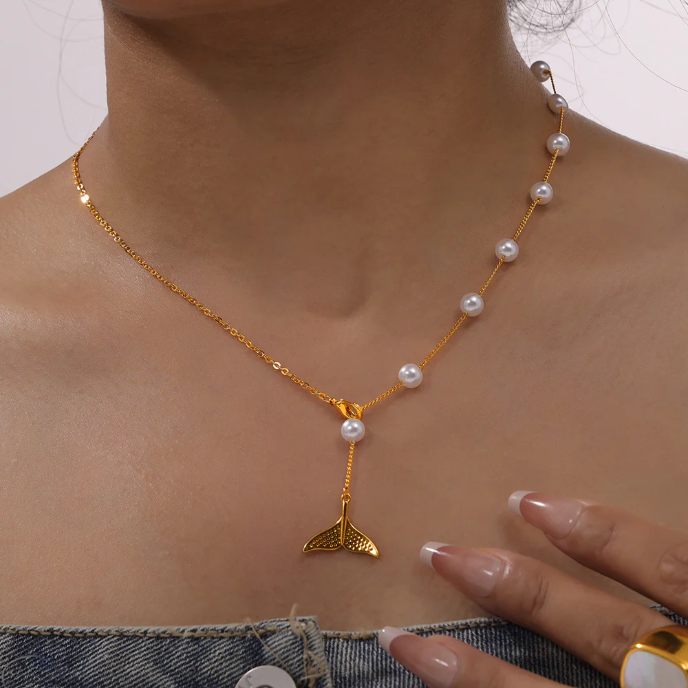 Mermaid Tail Pendant Pearl Y Necklace
