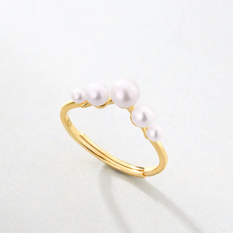 Simple Pearl Crown Ring